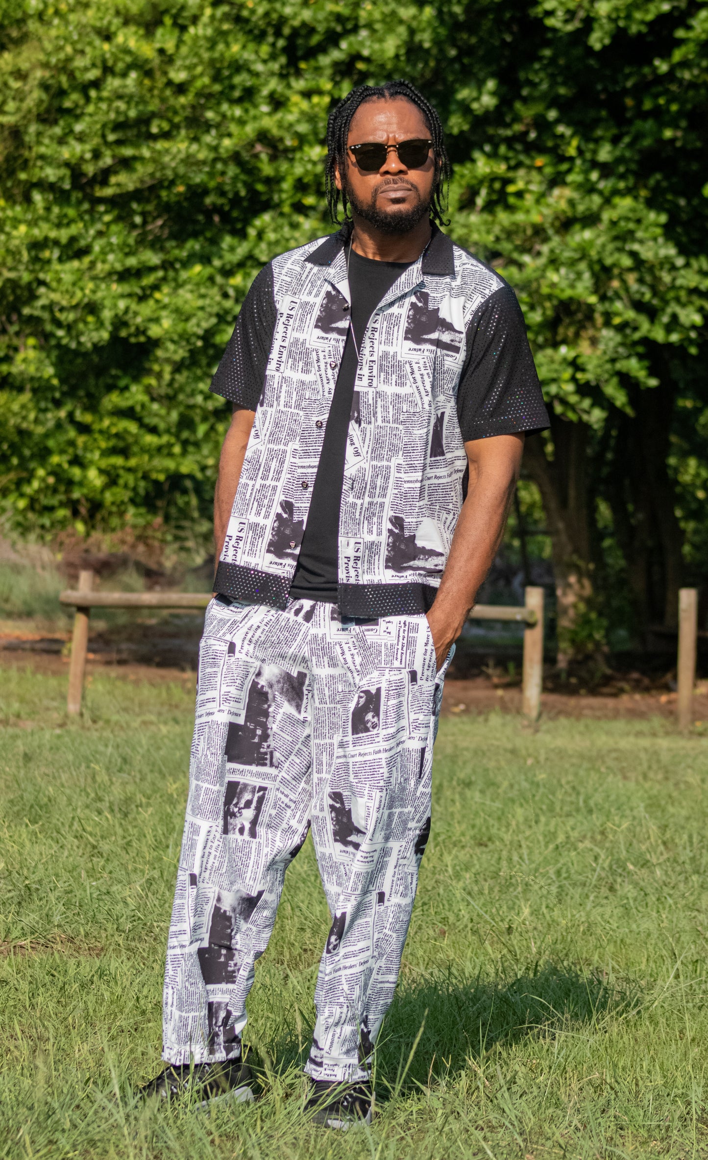 Men's News Paper Print Short Sleeve Button-Up Shirt