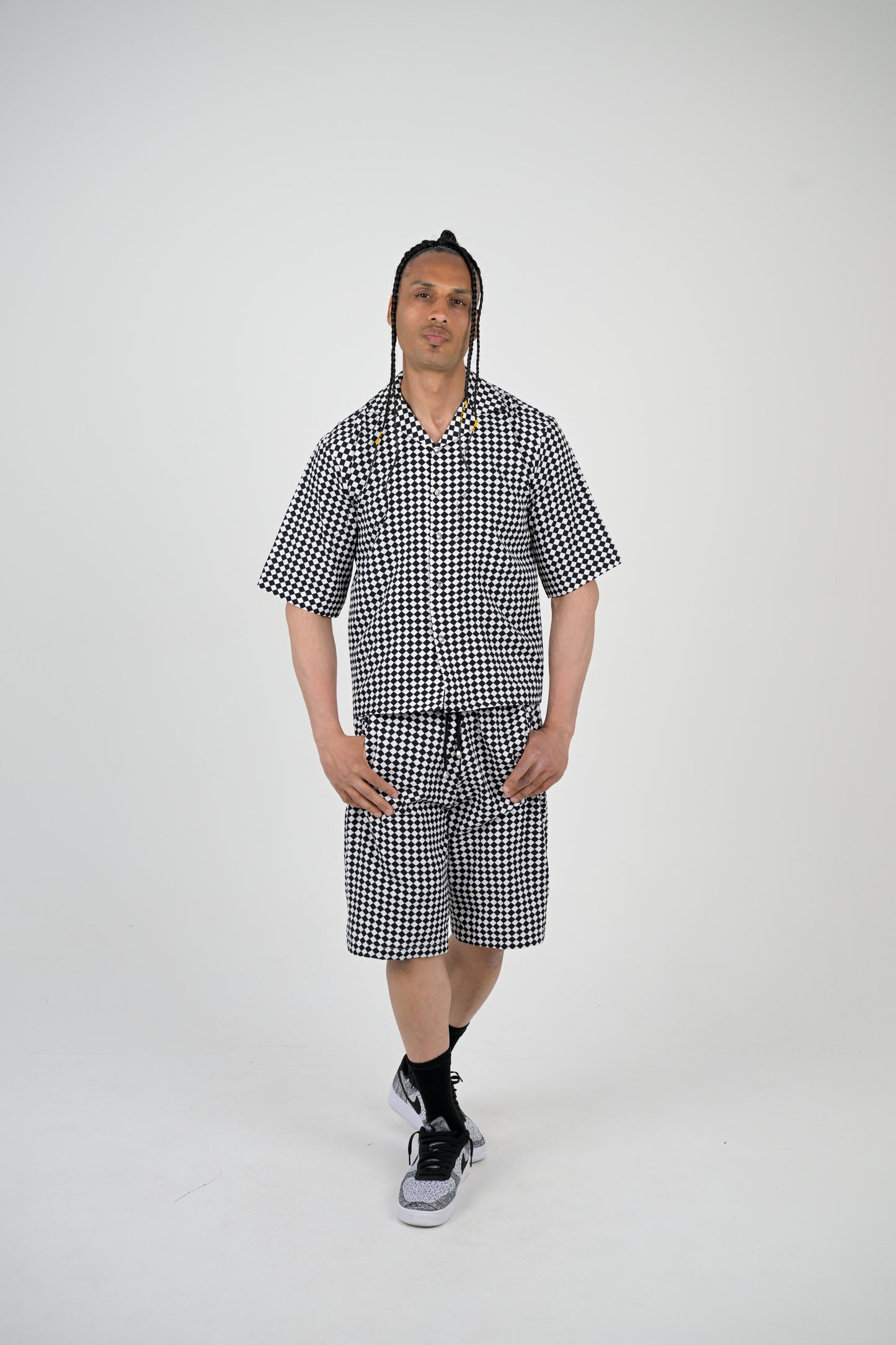 Black and White Checkered Pattern 2 Piece Set