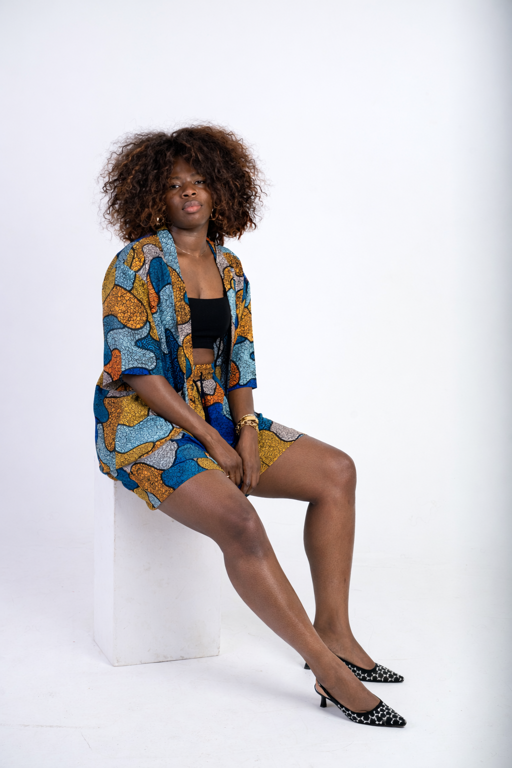 Two-Piece Set – Abstract Print Kimono Shirt & Shorts