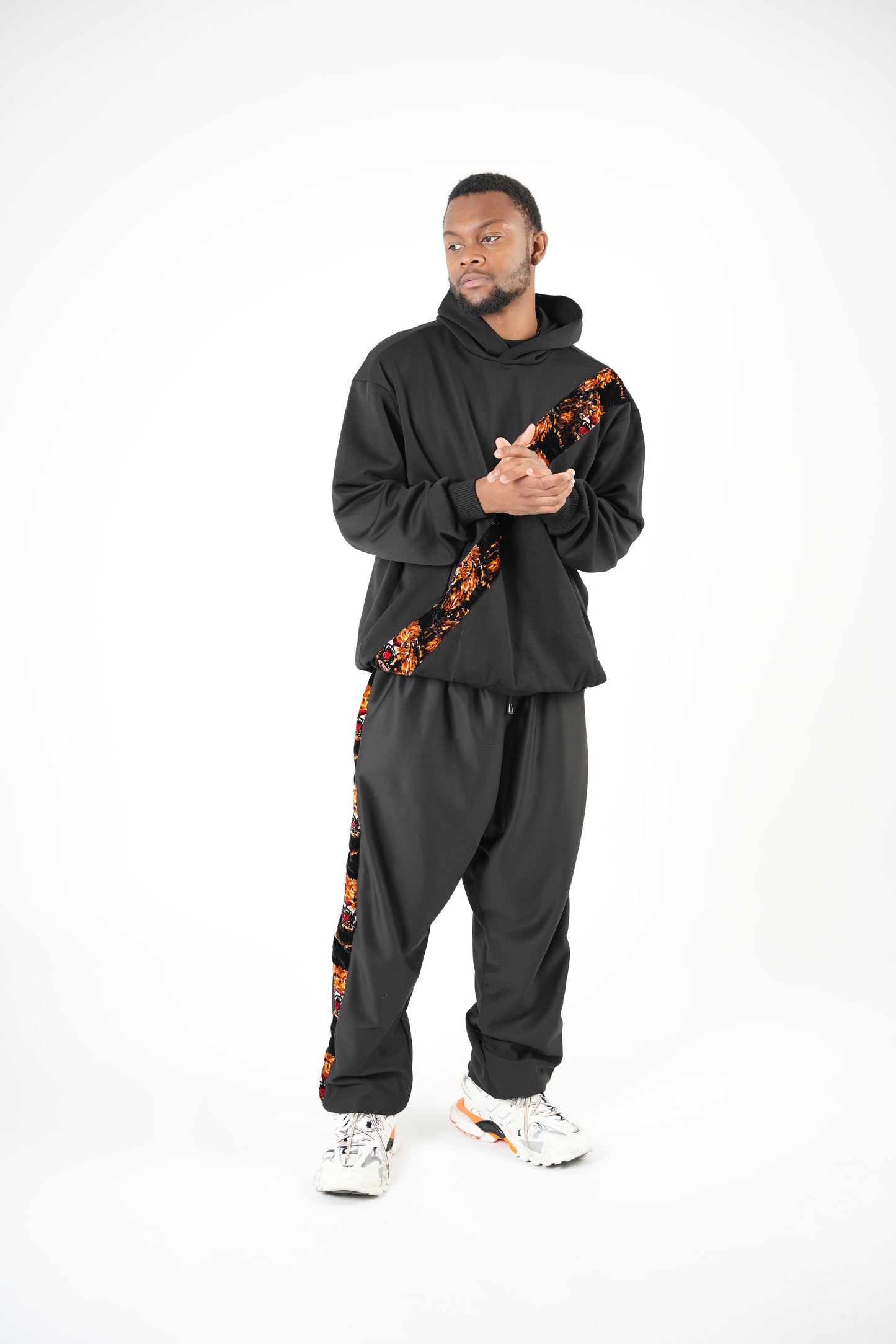 Oversized Black Hoodie Set (ISI AGU)