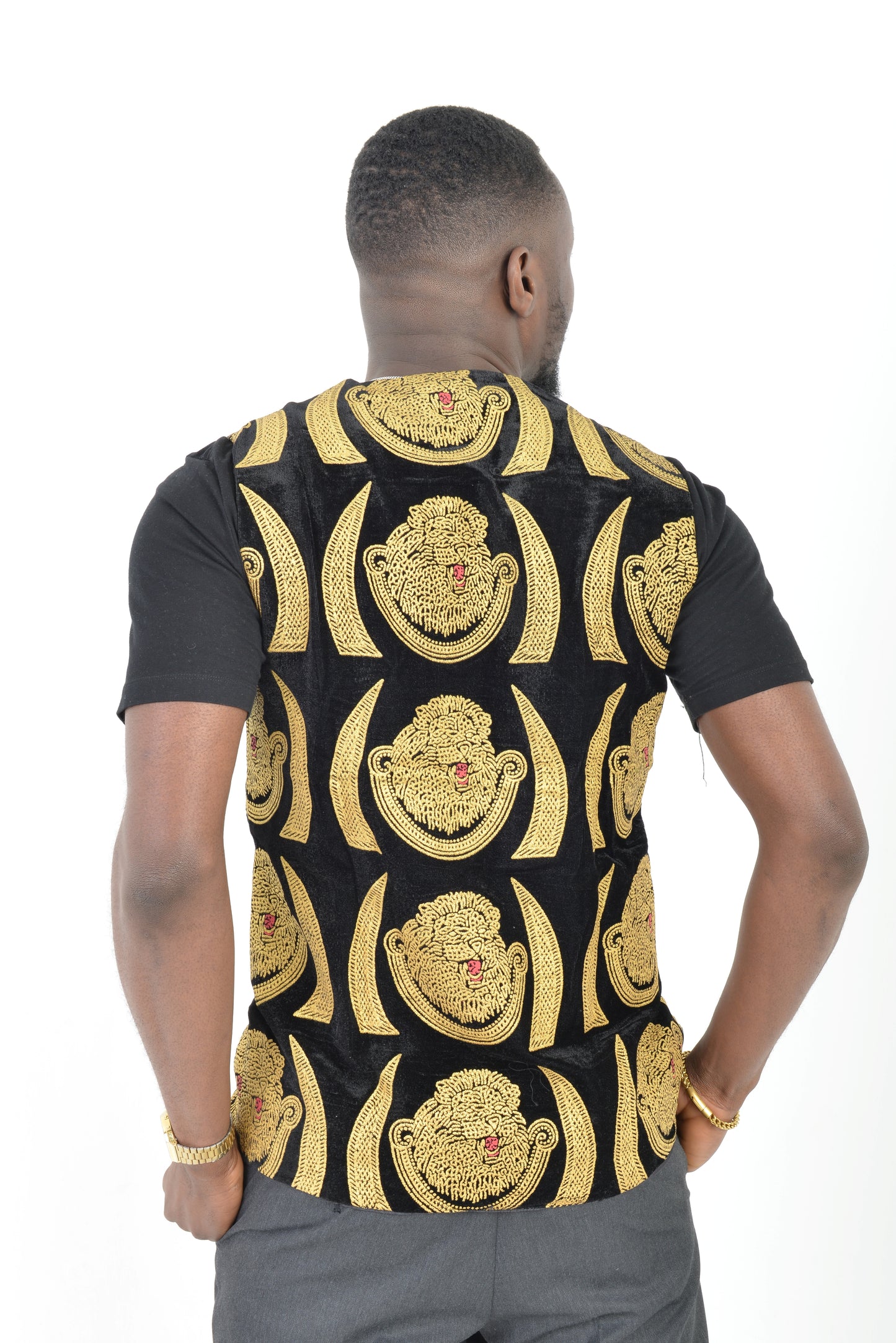 Black Isi-Agu waistcoat